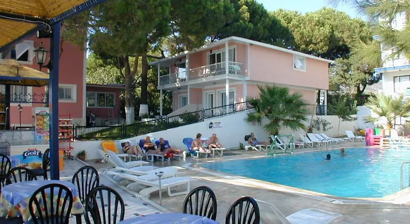 Grand Ozcelik Hotel Kusadasi 3*,  Turquía