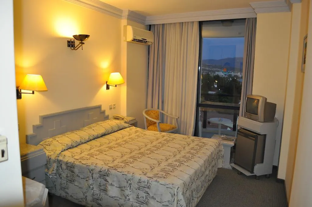 Grand Ozcelik Hotel Kusadasi