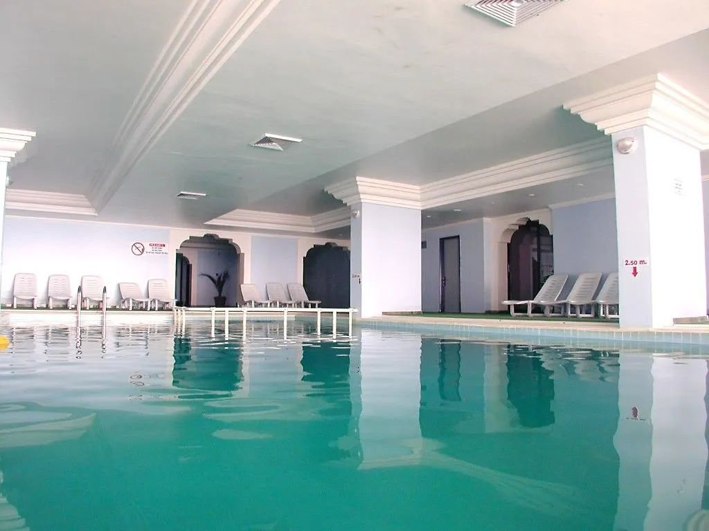 Grand Ozcelik Hotel Kusadasi