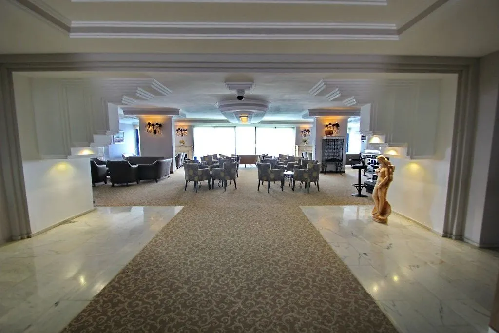 Grand Ozcelik Hotel Kusadasi Turquía