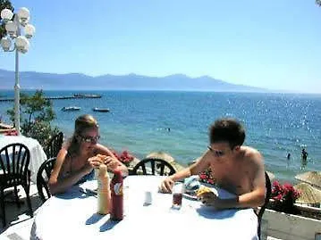 Grand Ozcelik Hotel Kusadasi 3*,