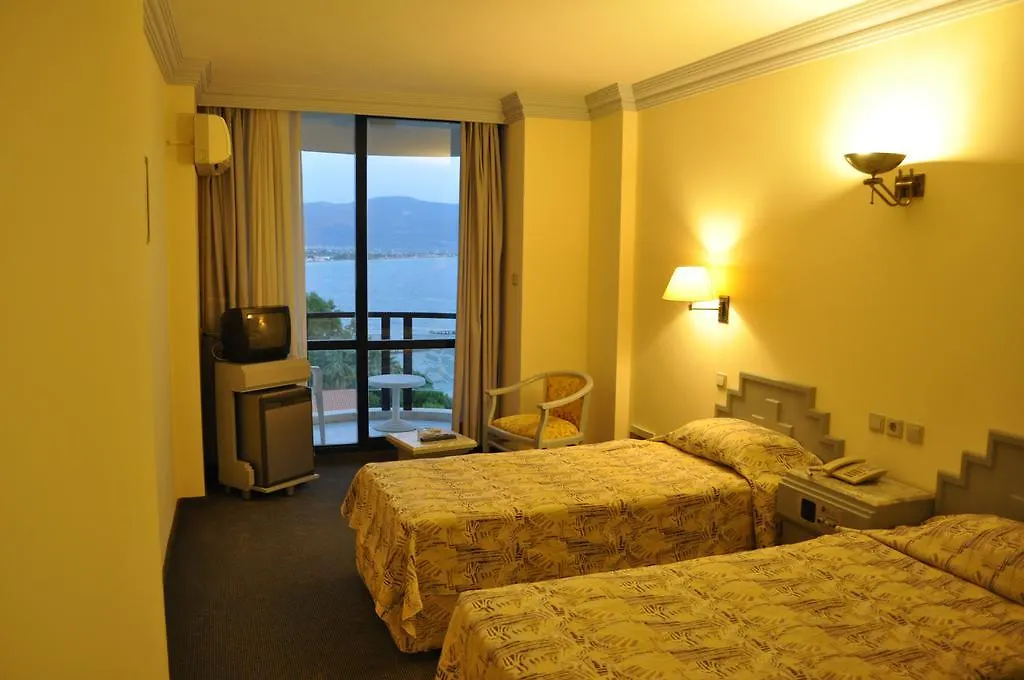 Grand Ozcelik Hotel Kusadası