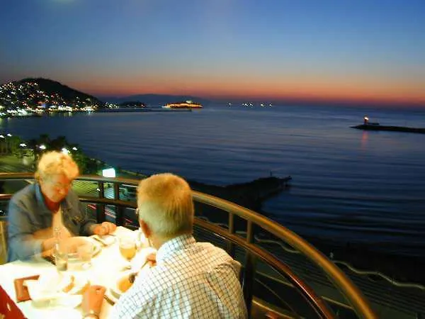 Grand Ozcelik Hotel Kusadası Turcia