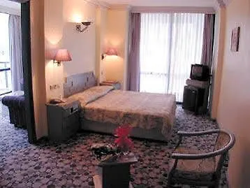 Grand Ozcelik Hotel Kusadası